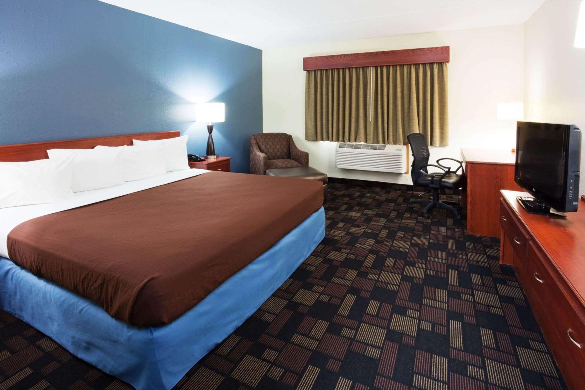 Americinn By Wyndham Austin Exterior foto