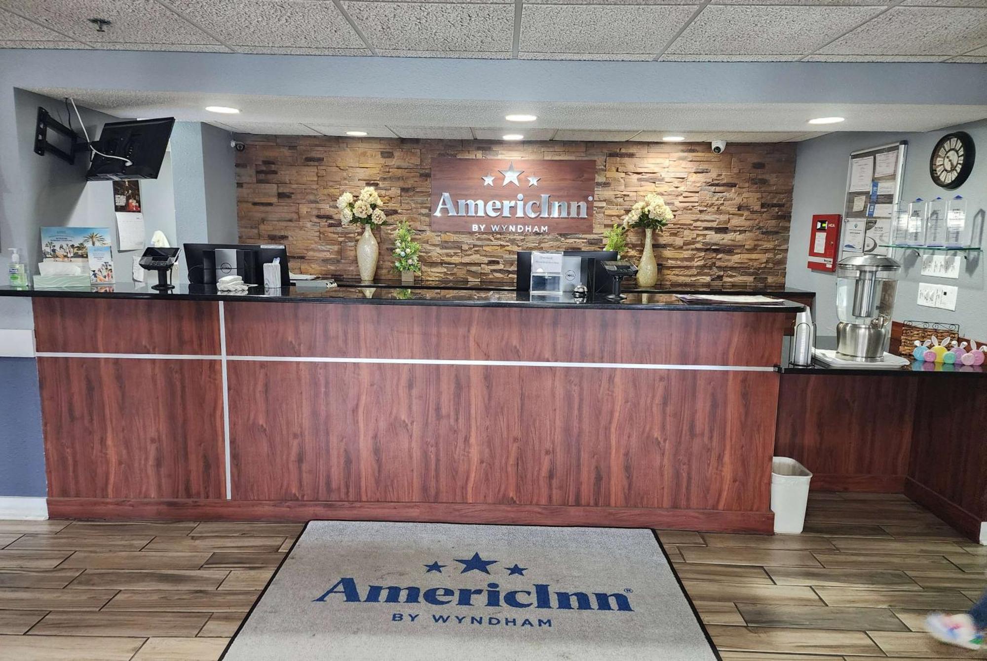 Americinn By Wyndham Austin Exterior foto
